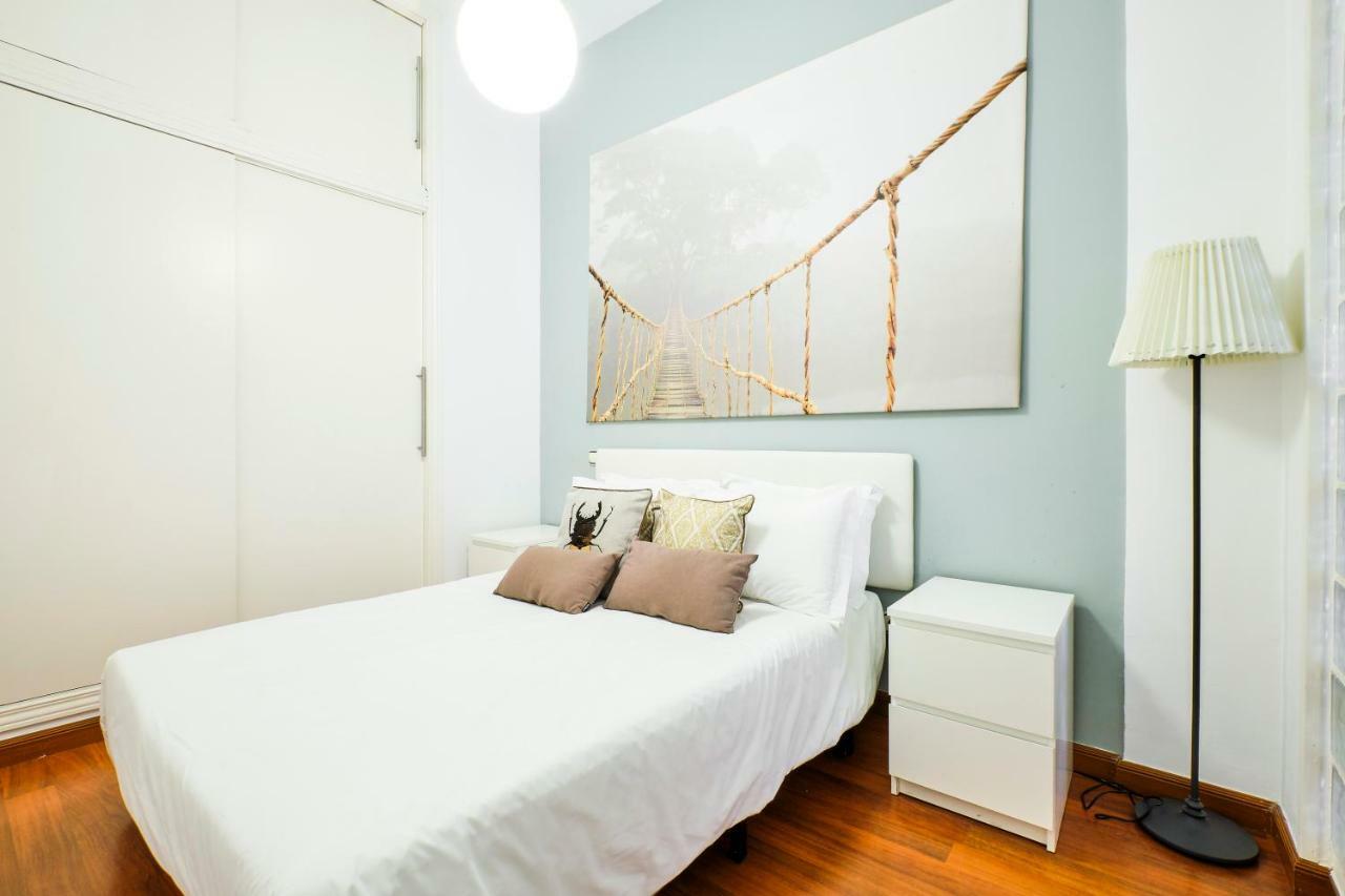 Puerta Del Sol Boutique Apartment Madrid Luaran gambar