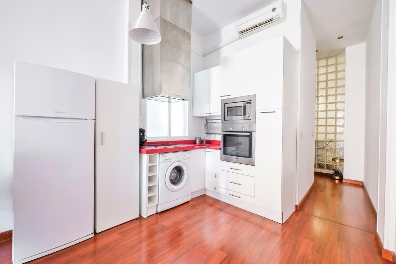 Puerta Del Sol Boutique Apartment Madrid Luaran gambar